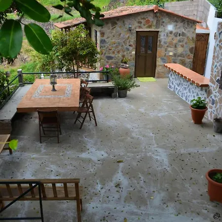 Chalet Cosy With Terrace In - Ideal For Couples *