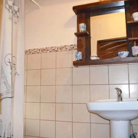Chalet Cosy With Terrace In - Ideal For Couples *